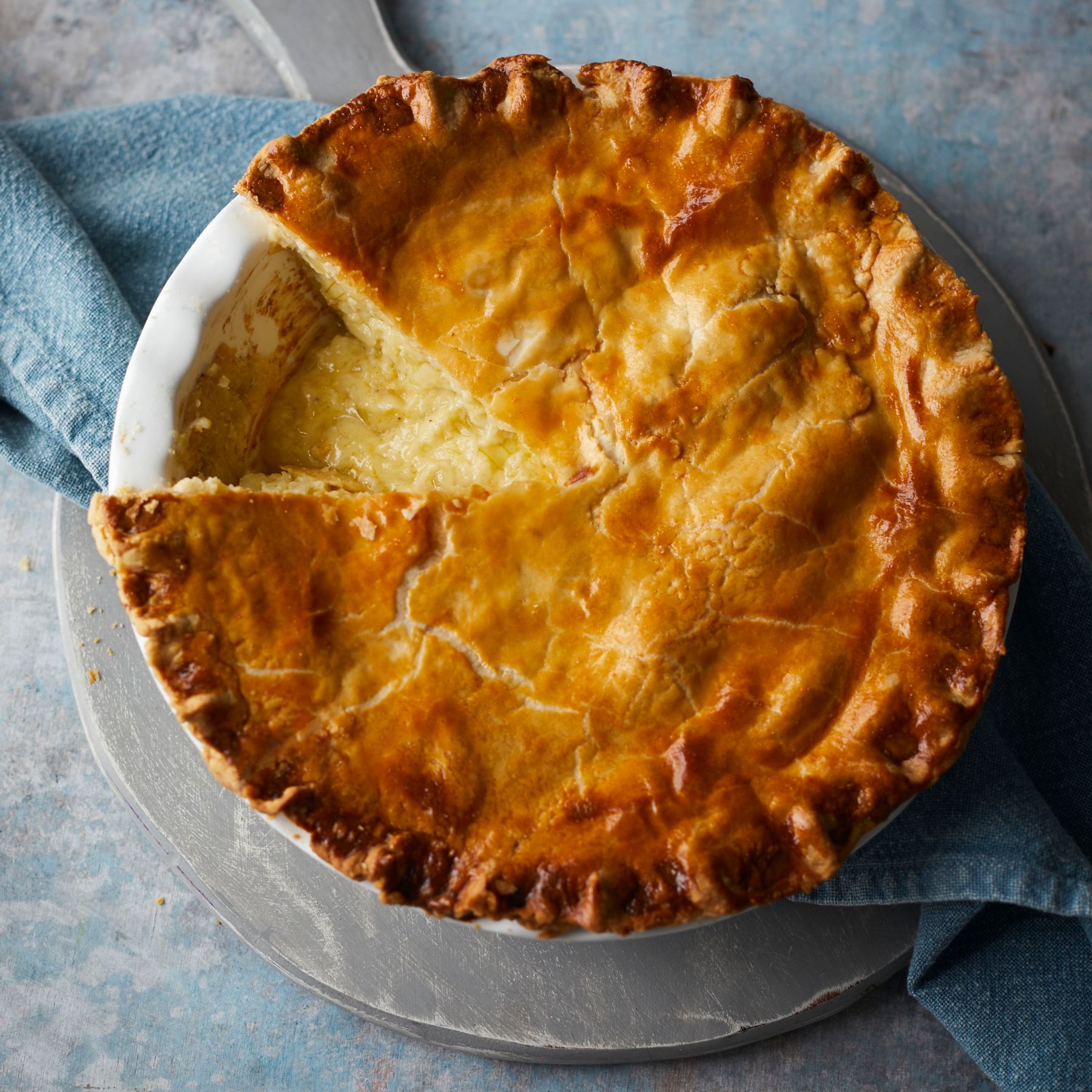 Cheese and onion pie